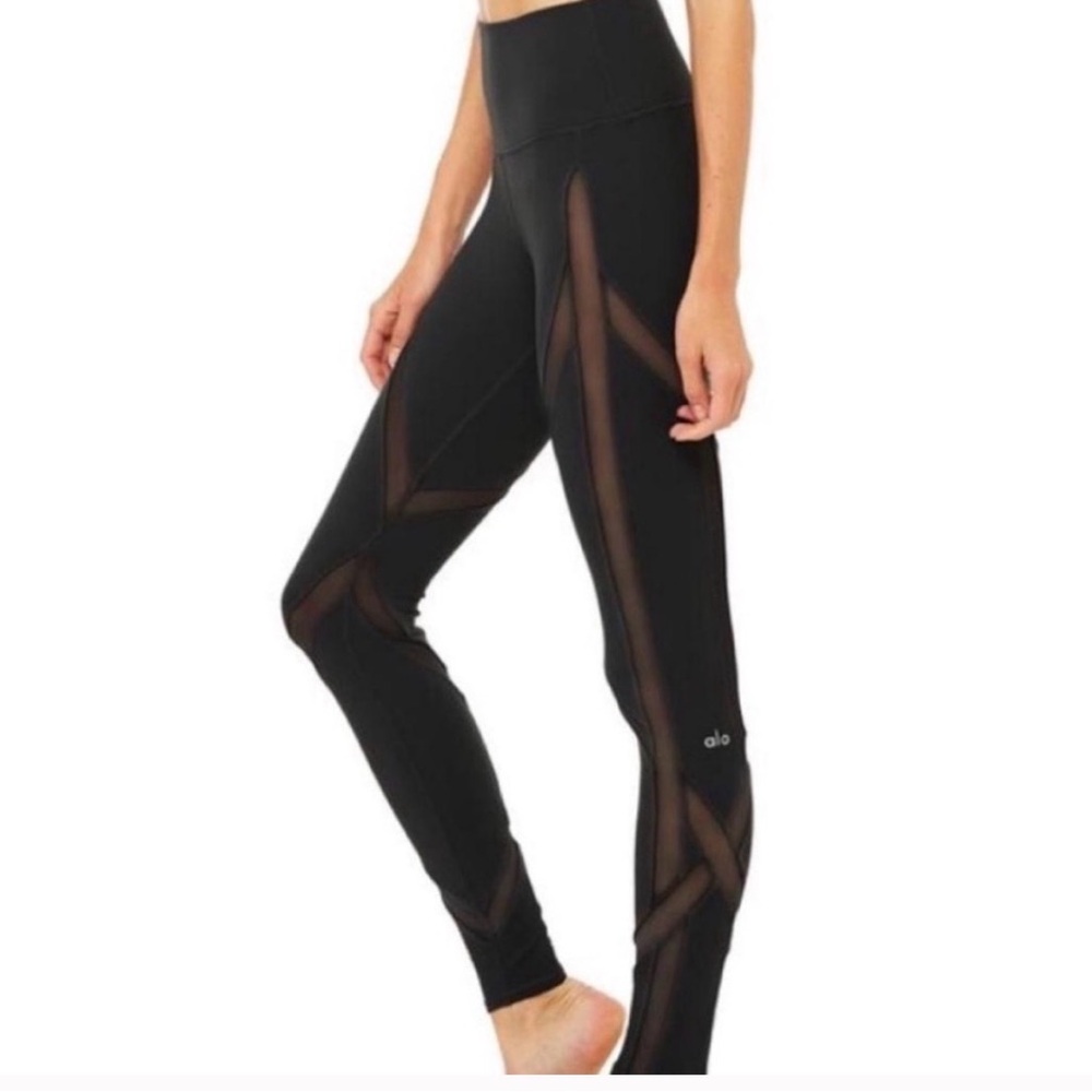 ALO Yoga Mesh Leggings Black Size - Small